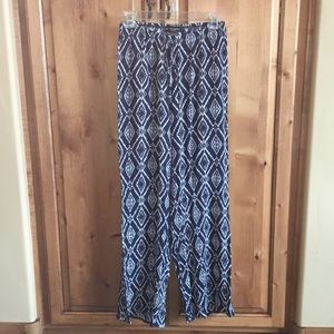 Flowy Patterned Pants